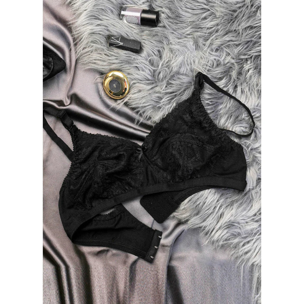 Nettle - Knitted Cotton Non-Padded Wirefree Bra with Lace Touch